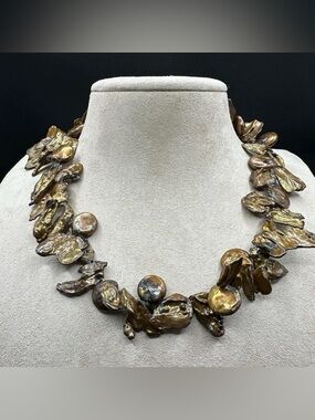 Vintage Keshi Freshwater Pearl Copper Iridescent Necklace 17.5 Inches